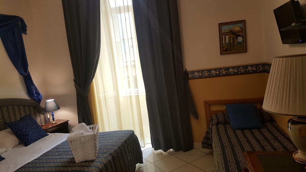 Bed & Breakfast Napoli Centrale Exteriör bild