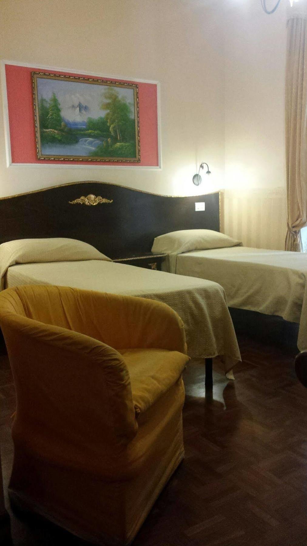 Bed & Breakfast Napoli Centrale Exteriör bild