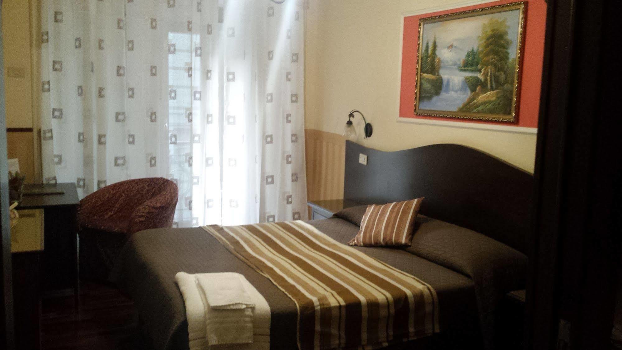Bed & Breakfast Napoli Centrale Exteriör bild